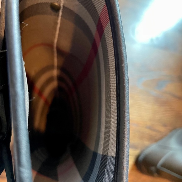 Burberry Riding Rainboots - Picture 4 of 5